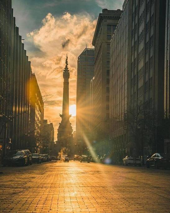 Cozysuites L 1Br, Monument Circle, Indy Индианаполис Экстерьер фото