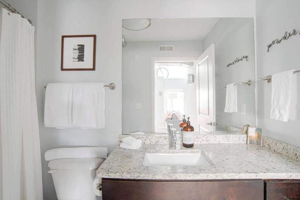 Cozysuites L 1Br, Monument Circle, Indy Индианаполис Экстерьер фото